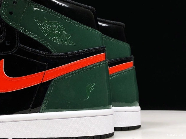 Jordan Retro 1 OG High Air Black Orange-Fir Team x SoleFly AV3905-038 0718